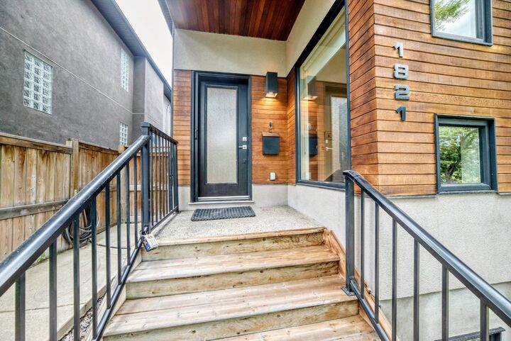 Property Photo: 1821 18 Street SW AB T2T 4T2