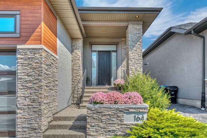 Property Photo: 164 Cranbrook Drive SE AB T3M 2S7