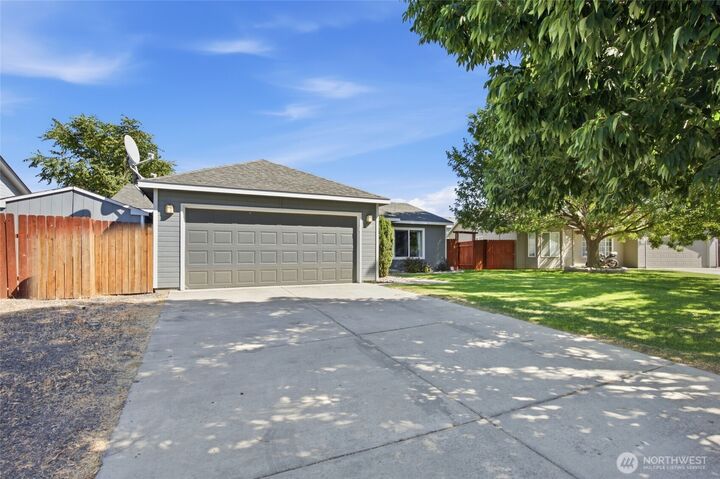 Property Photo:  329 E Belair Drive  WA 98837 