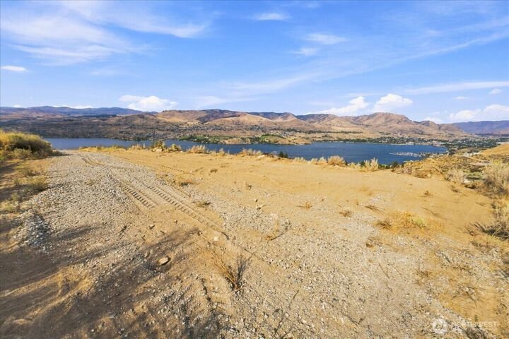 Property Photo: 64 Chelan Butte Rd WA 98816