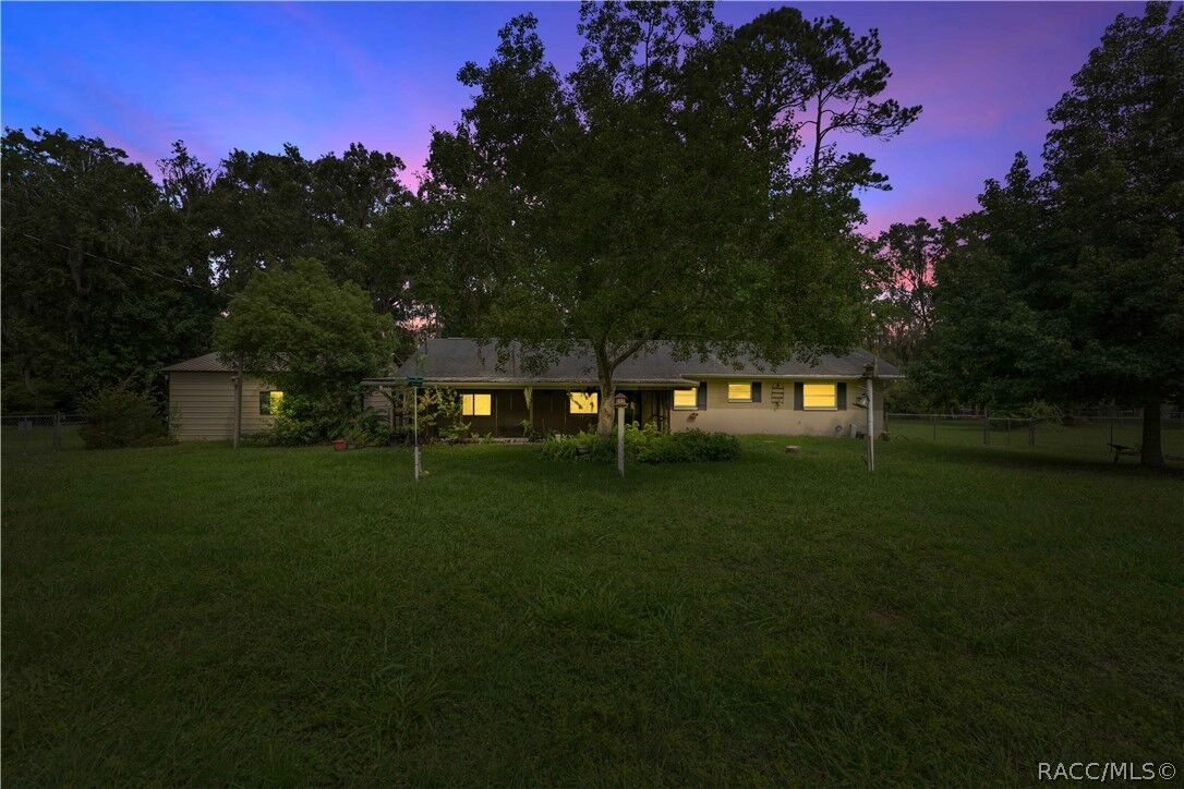 Property Photo:  2939 W Cypress Drive  FL 34433 