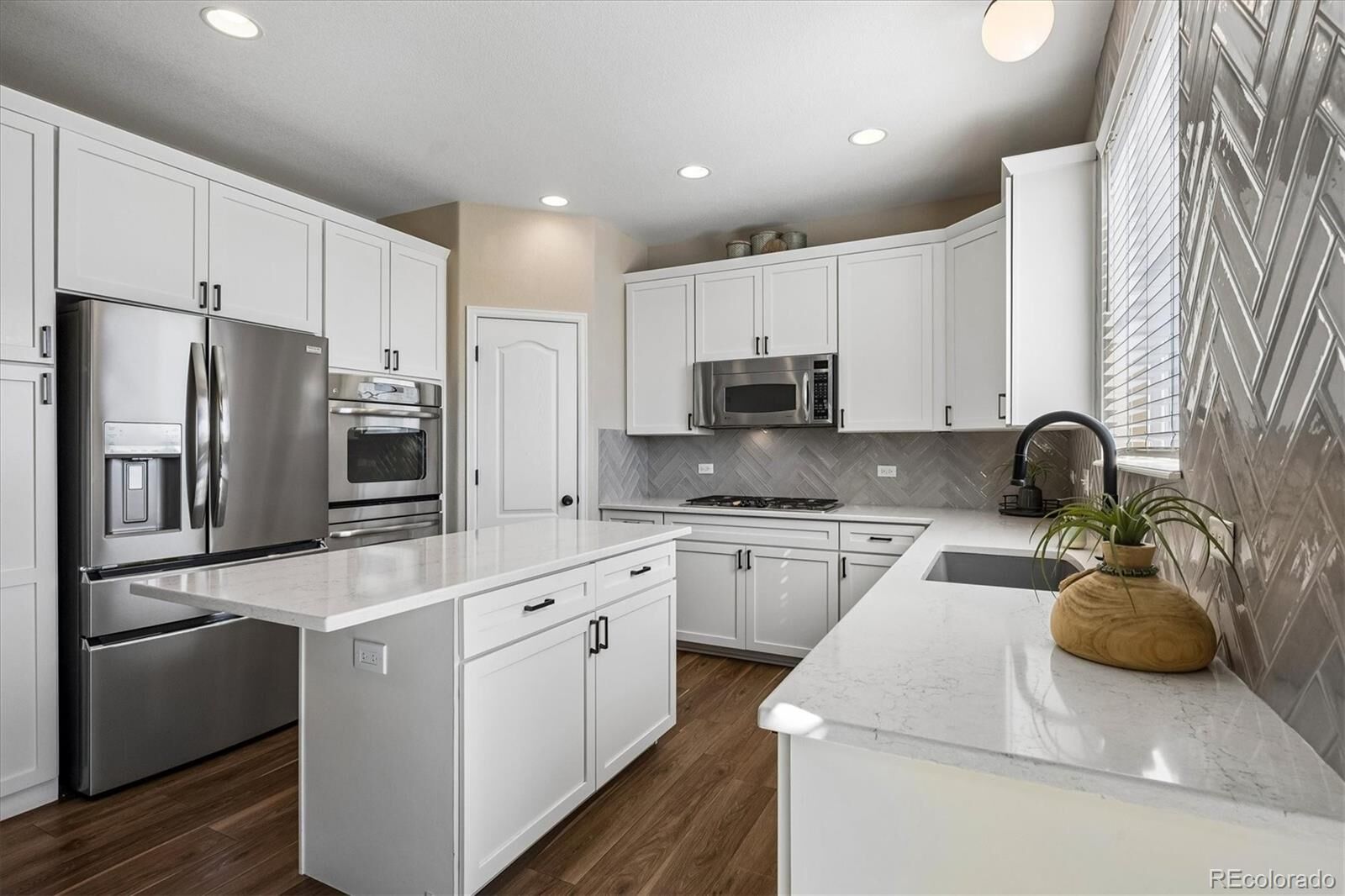 Property Photo:  10198 Greenfield Circle  CO 80134 