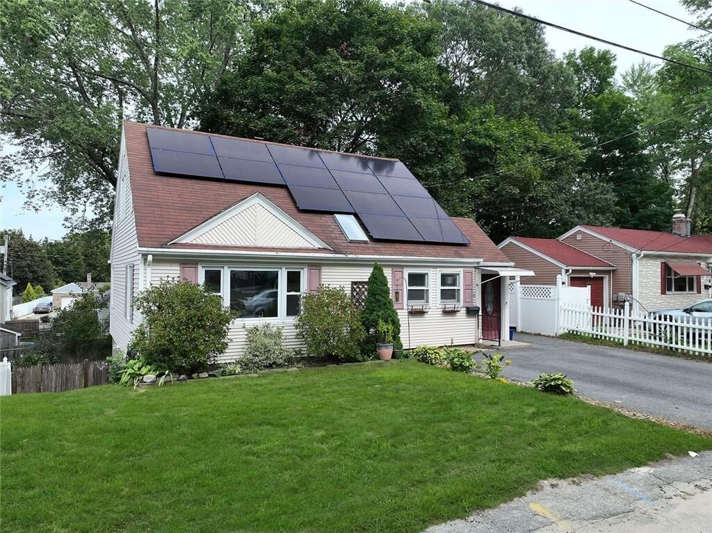 Property Photo: 11 Harris Avenue RI 02919