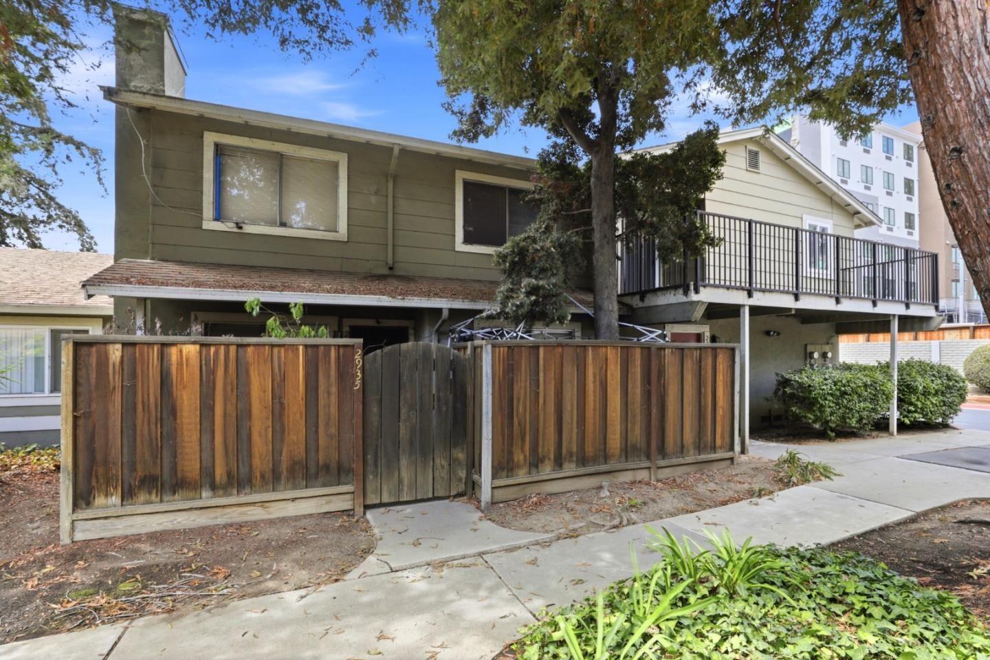 Property Photo: 2937 Rose Avenue CA 95127