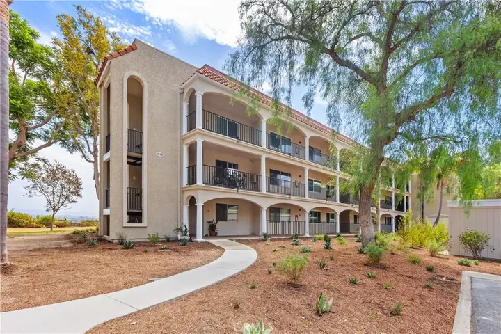 Property Photo:  4014 Calle Sonora Oeste 2A  CA 92637 