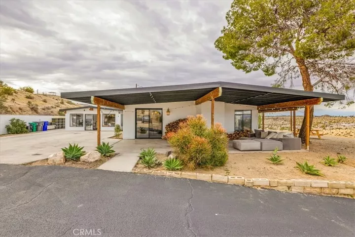 Property Photo:  73081 29 Palms  CA 92277 