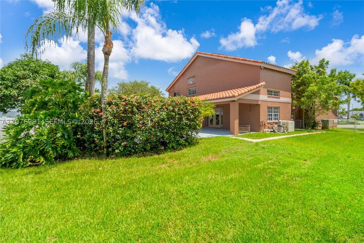Property Photo:  950 NW 197th Ter  FL 33029 
