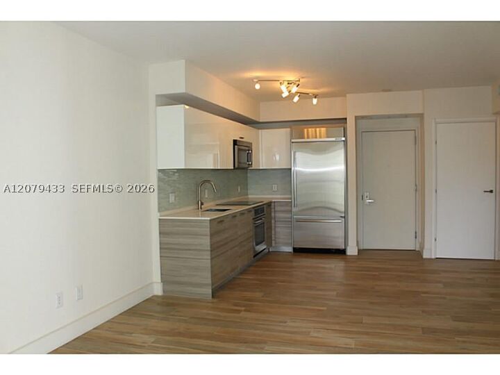 Property Photo: 1300 Brickell Bay Dr 1008 FL 33131