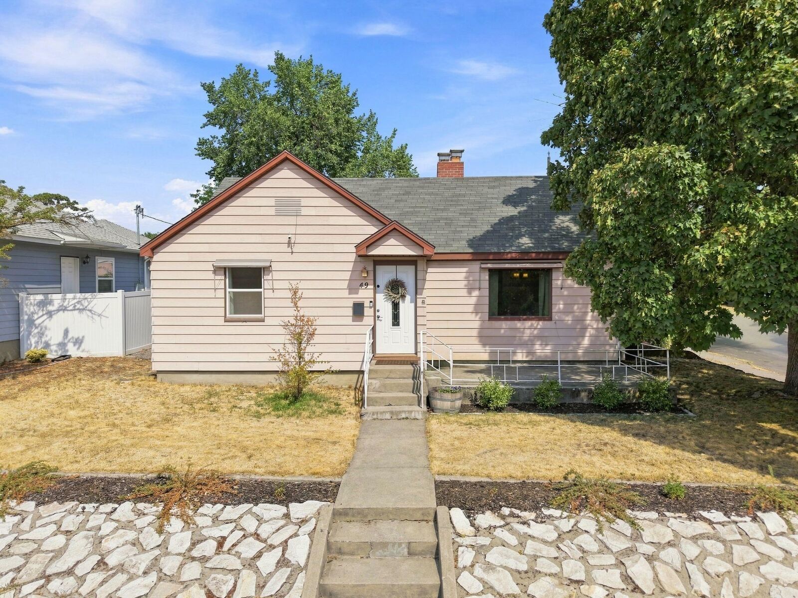 Property Photo: 49 E Providence Ave WA 99207