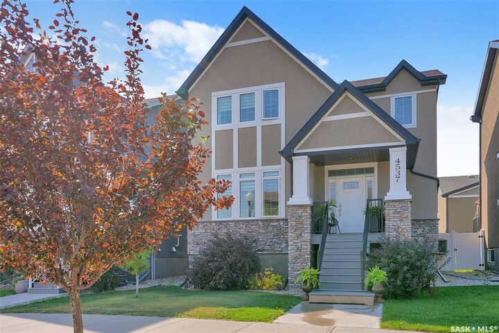 Property Photo:  4537 Green Apple Drive E  SK S4V 3H4 