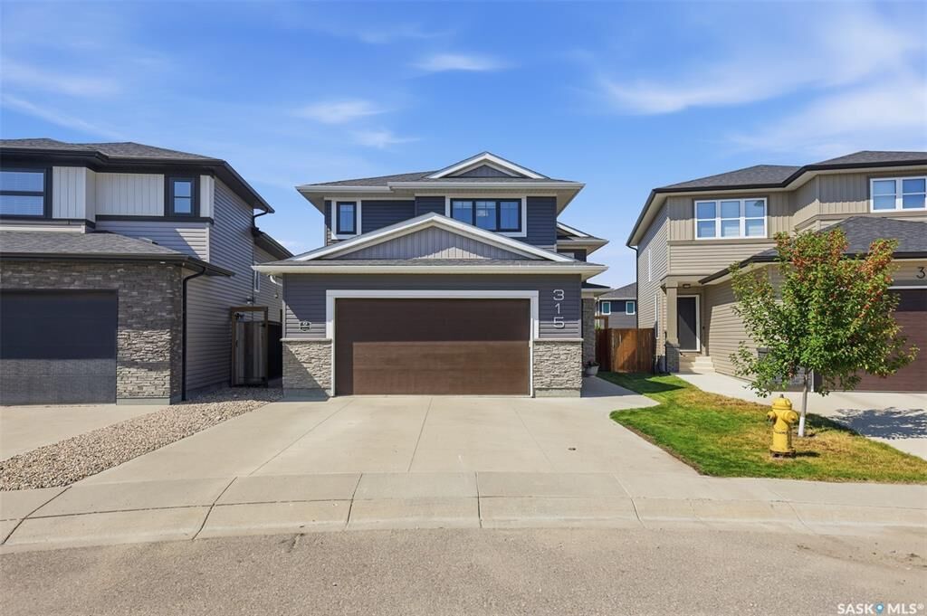 Property Photo: 315 Underhill Bend SK S7V 0M9