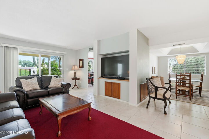 Property Photo:  7412 N Mowry Place  AZ 85741 