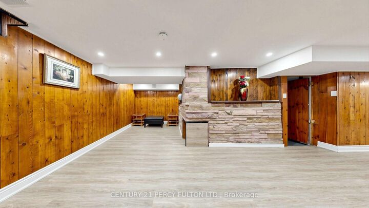 Photo de la propriété:  70 Knightsbridge Way  ON L3P 3W5 