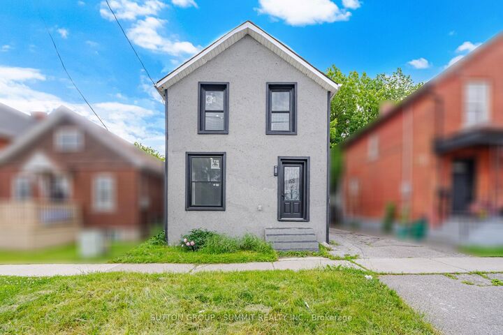 Property Photo: 11 Maple Street ON L1H 2L6