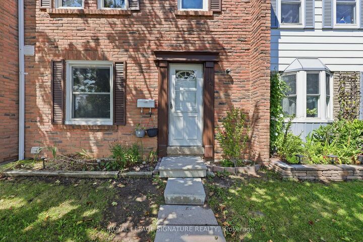 Property Photo:  1020 Central Park Drive 94  ON L6S 3J5 