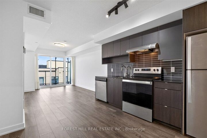 Property Photo:  1119 Cooke Boulevard B427  ON L7T 0C7 