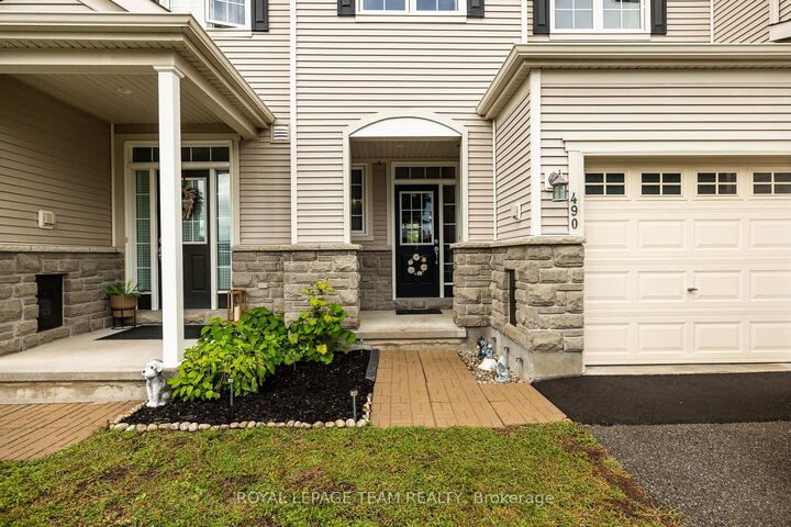 Property Photo:  490 Dundonald Drive  ON K2J 5S9 