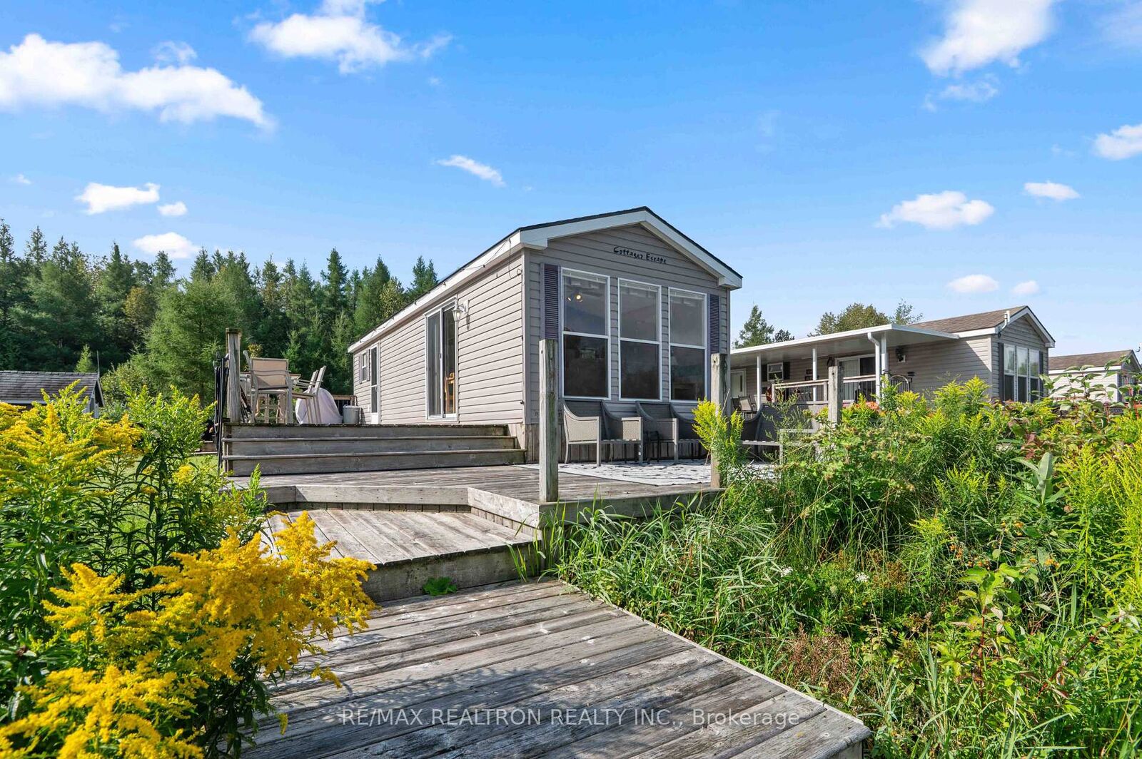 Property Photo:  7489 Sideroad 5 N/A E T102  ON N0G 2L0 