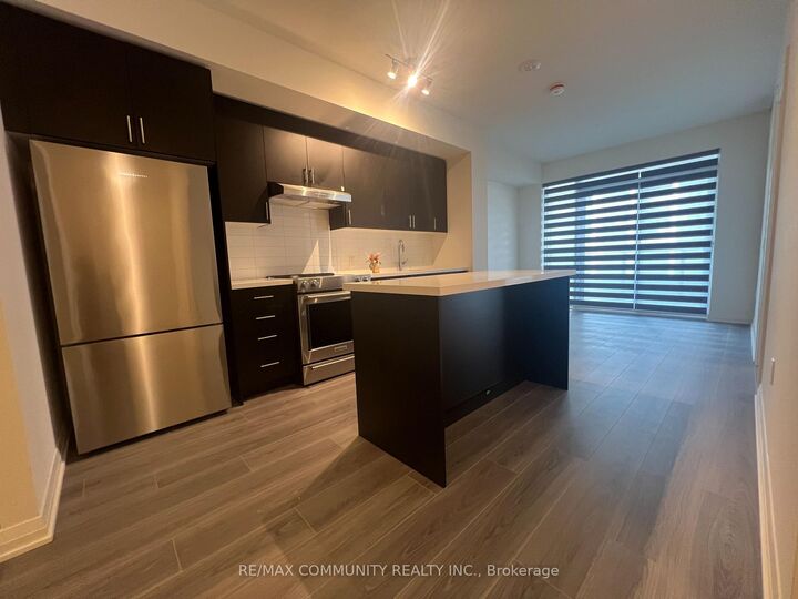 Property Photo: 8960 Jane Street 302 ON L4K 0N9