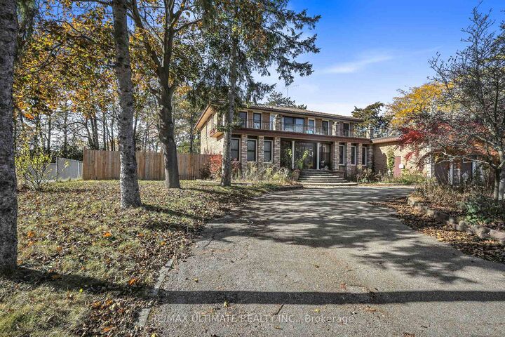 Property Photo: 1010 Ritson Road N ON L1G 6Z5