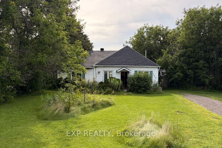 Property Photo:  325 County Rd 16 Road  ON K0G 1G0 