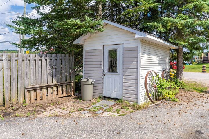 Property Photo:  184 Main Street  ON P0A 1M0 
