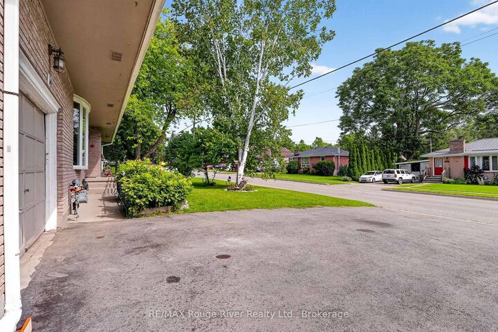 Property Photo: 14 Elgin Street S ON K0K 1S0