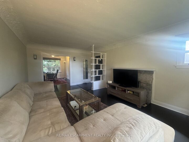 Property Photo:  289 Sanatorium Road  ON L9C 1Z4 
