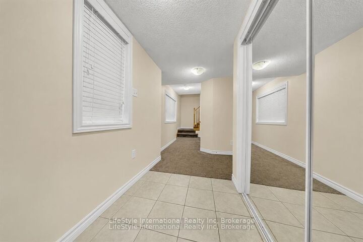 Property Photo:  88 Decorso Drive 87  ON N1L 0A9 