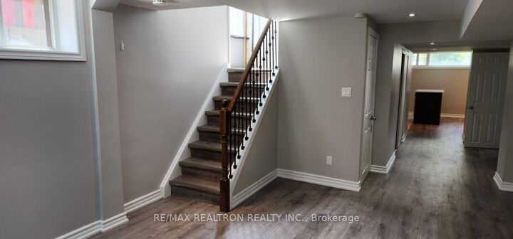 Property Photo:  70 Clementine Square Bsmnt  ON M1G 2V7 