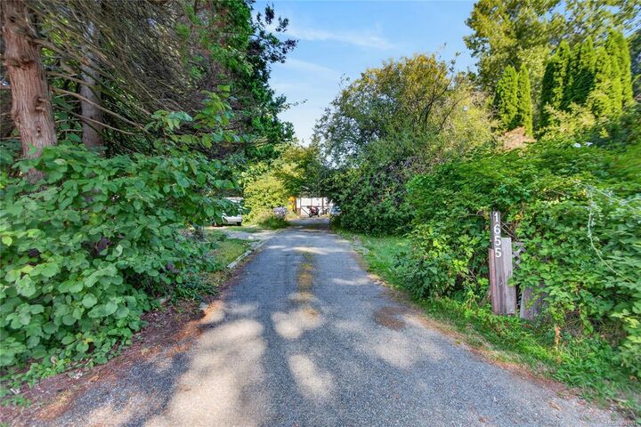 Property Photo: 1655 15th St BC V9N 2C3