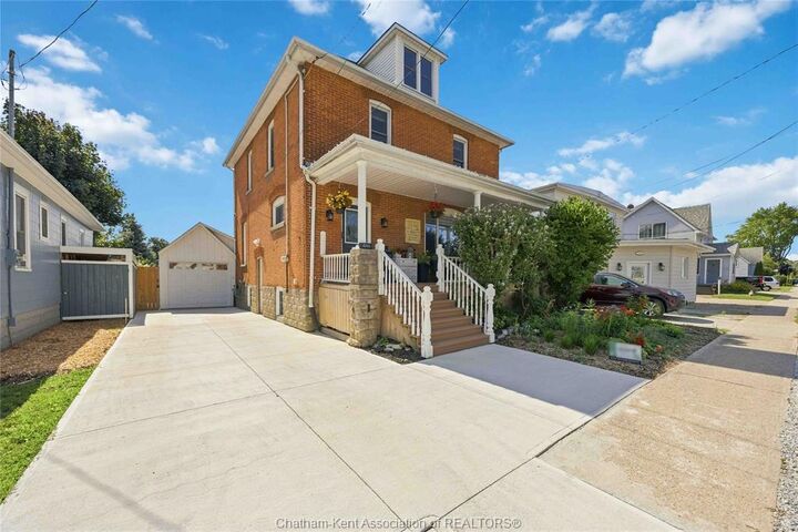 Property Photo: 1033 James Street ON N8A 2P9
