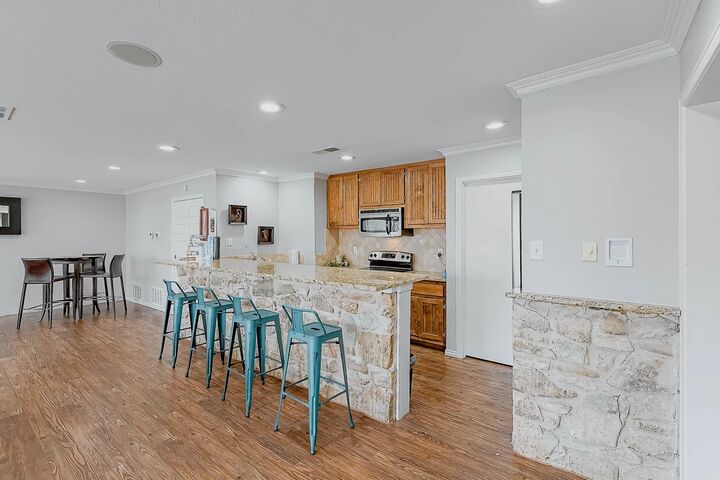 Property Photo:  8100 N Mopac Expressway 01-201  TX 78759 