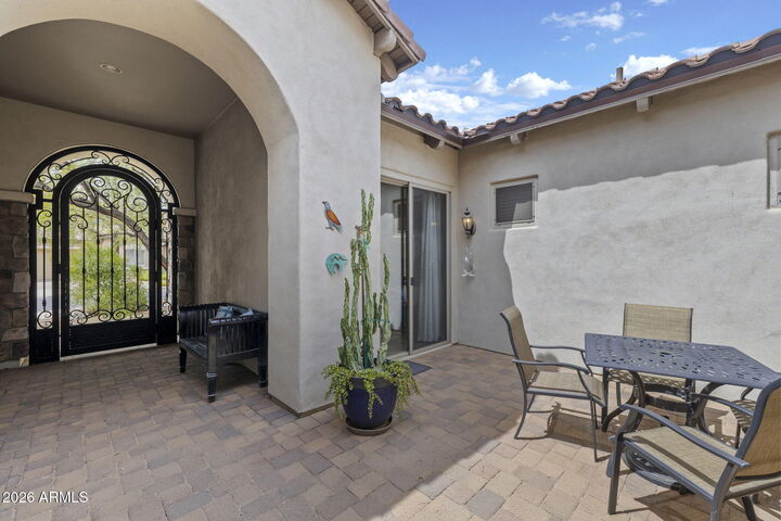 Property Photo:  2008 W Gloria Lane  AZ 85085 