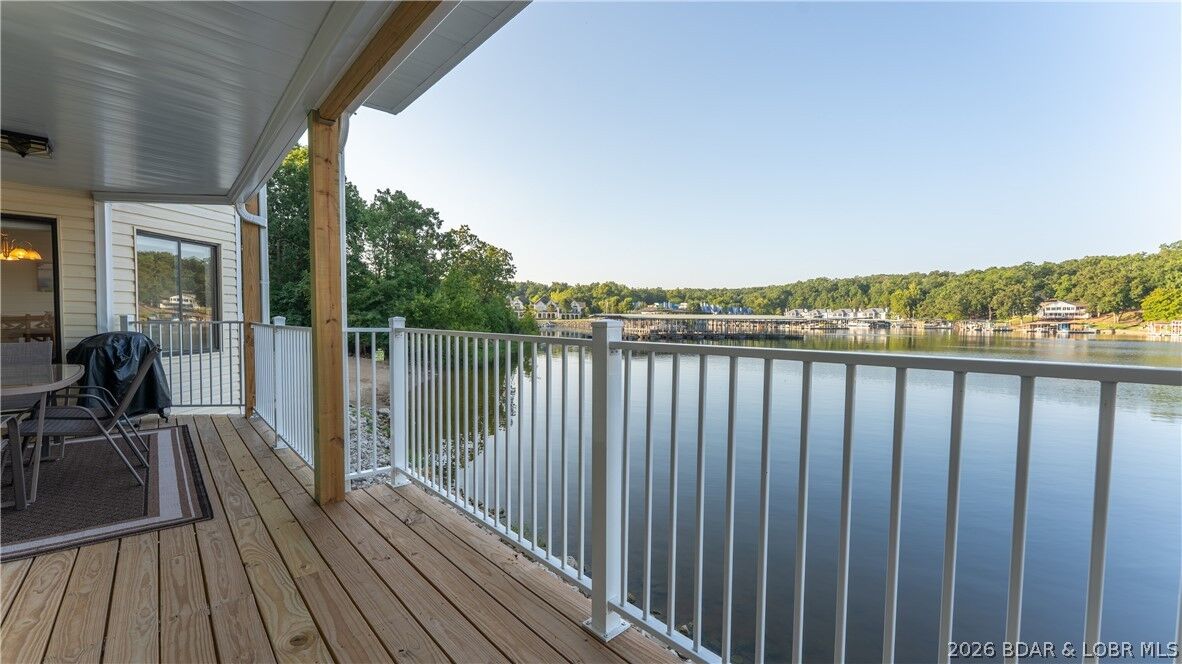 Property Photo: 1481 Ledges Drive 112 MO 65065