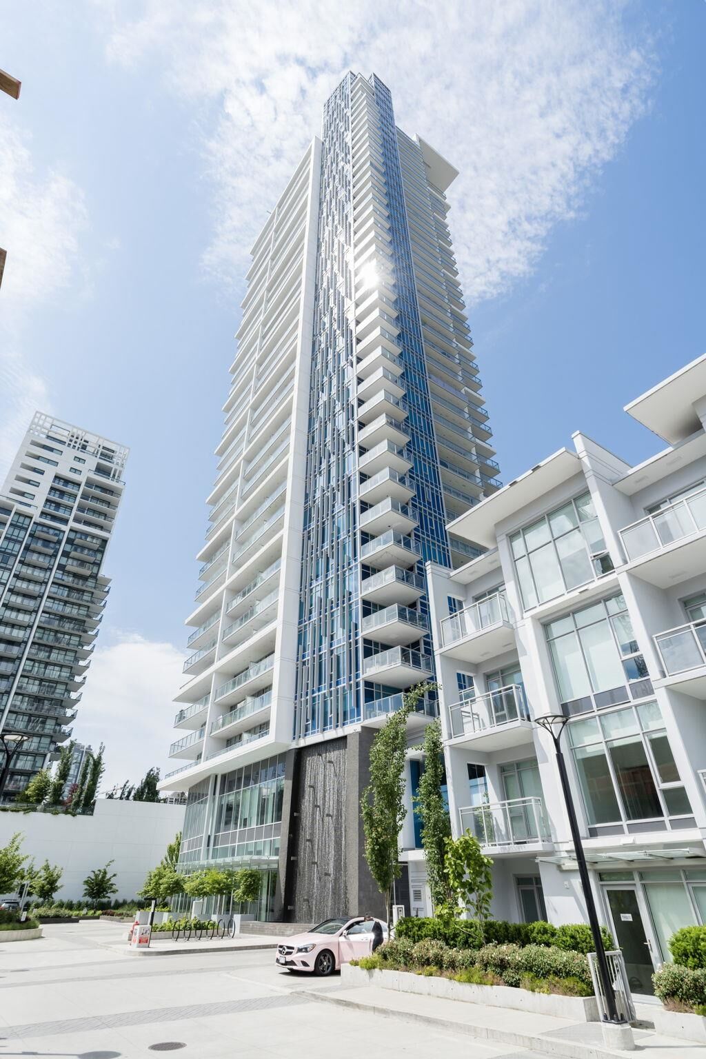 Property Photo:  2311 Beta Avenue 3207  BC V5C 0M1 