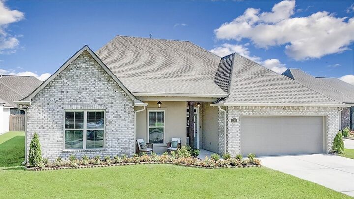 Property Photo: 265 Peacock Pointe LA 70301