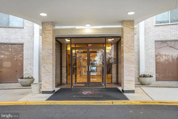 Property Photo:  1111 University Boulevard W 717-A  MD 20902 