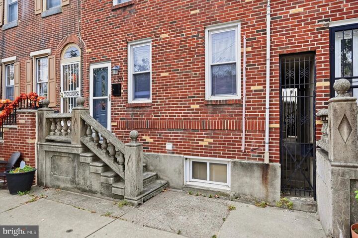 Property Photo:  2320 E Lehigh  PA 19125 