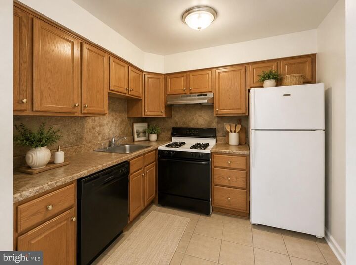 Property Photo:  8828 Cottage Street  PA 19136 
