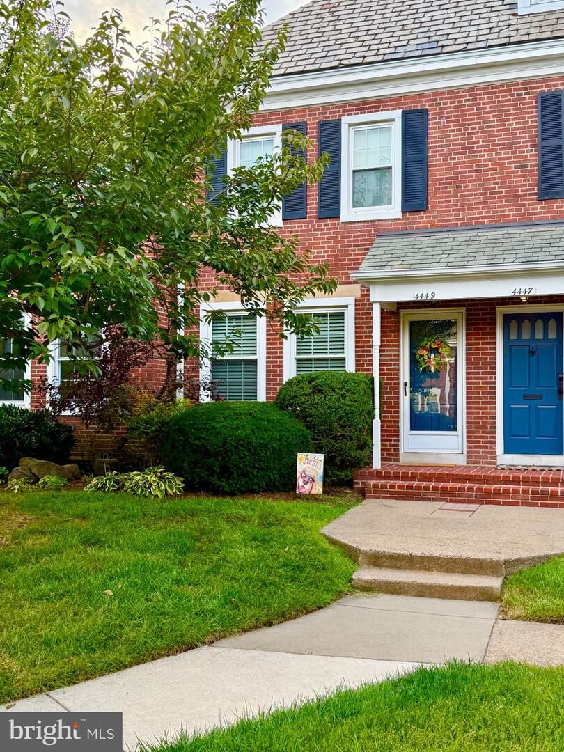 Property Photo:  4449 36th Street S  VA 22206 