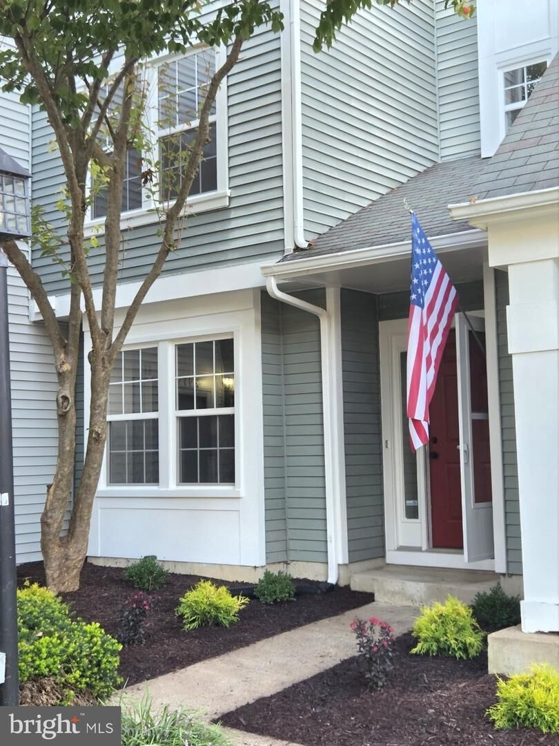 Property Photo: 2917 McGee Way MD 20832