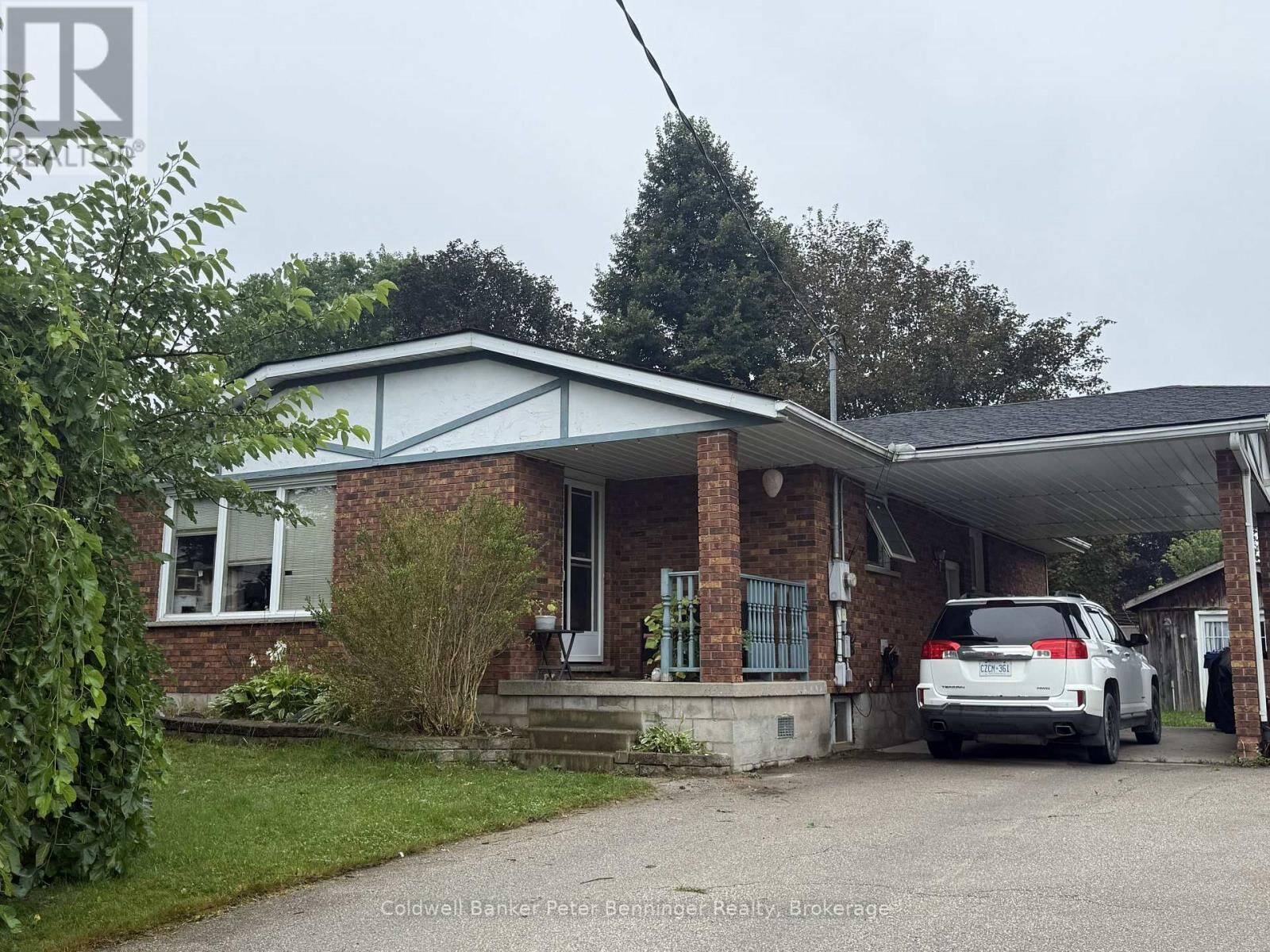Property Photo:  672 21st Avenue  ON N4N 3L2 