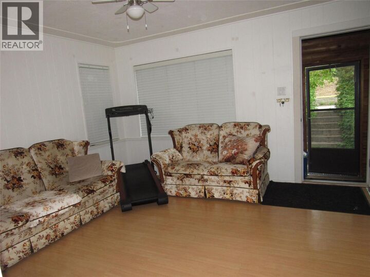 Property Photo:  873 7th Avenue  BC V1N 1S1 