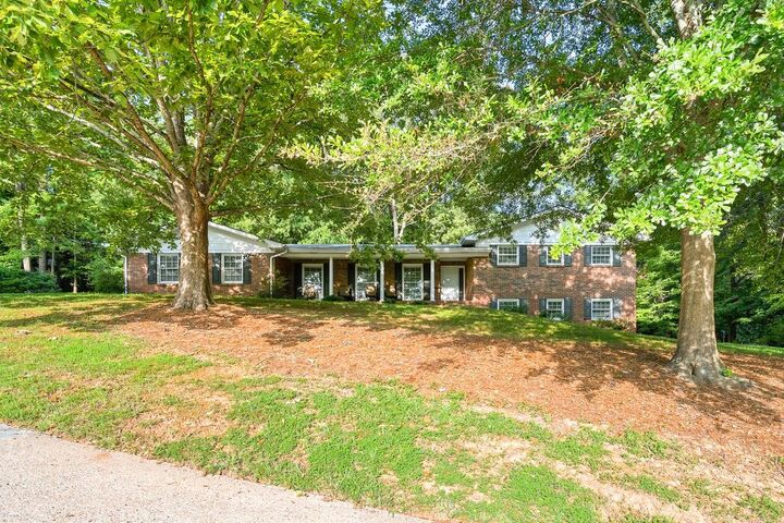 Property Photo: 1101 Rocky Lane GA 30720