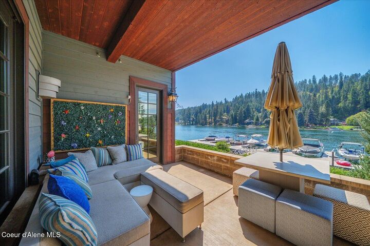 Property Photo:  2056 W Bellerive Ln Unit 103  ID 83814 