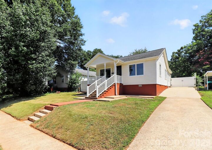 Property Photo: 1142 Eisenhower Road SC 29730