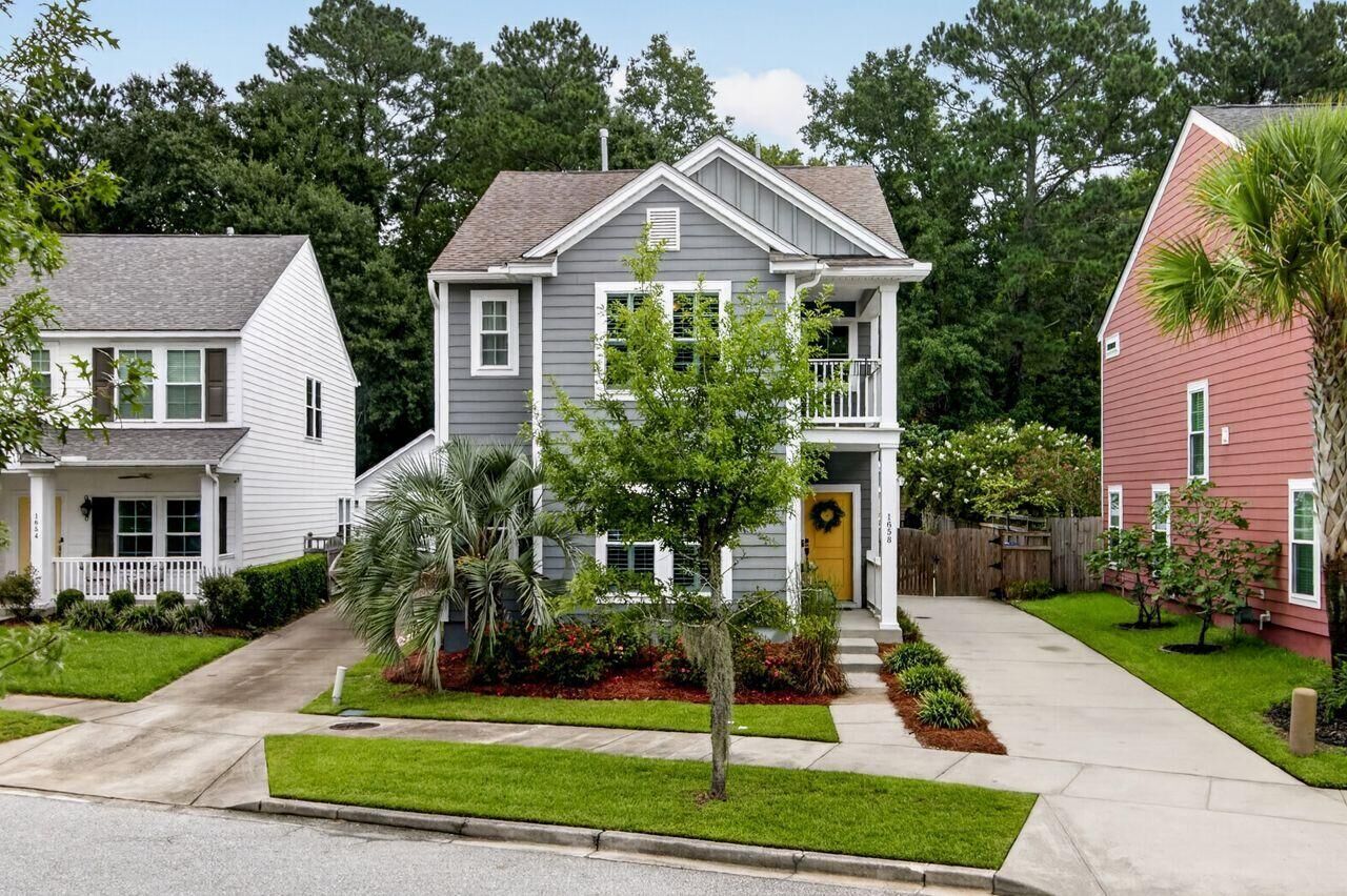 Property Photo: 1658 Sparkleberry Lane SC 29455