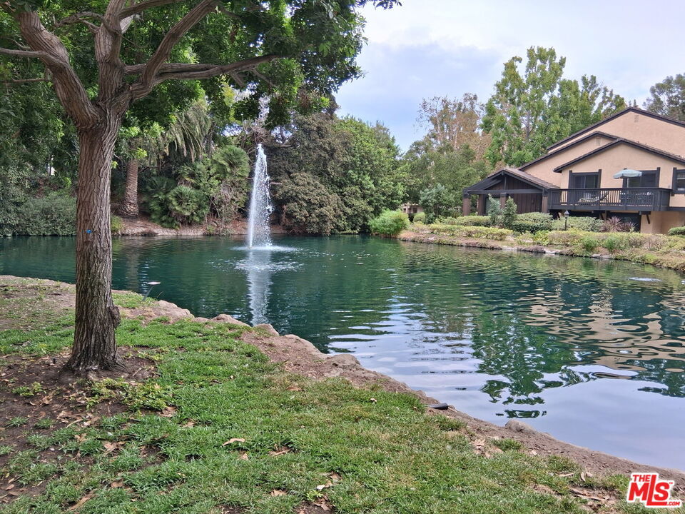 Property Photo: 5321 Raintree Cir CA 90230