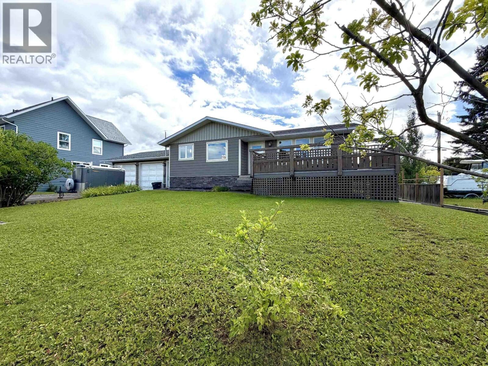Property Photo:  3140 13th Street West  BC V0J 1Z0 